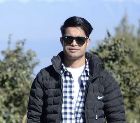 Ravi Giri